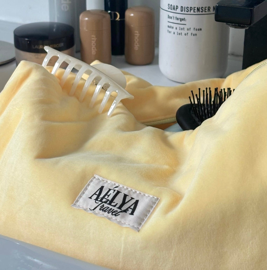 La Trousse Signature Jaune